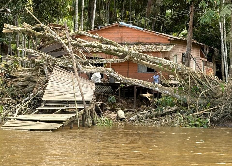 Capa da noticia Defensoria media conflito agrário e revela como as terras caídas geraram litígio entre famílias na Ilha de Carapanatuba